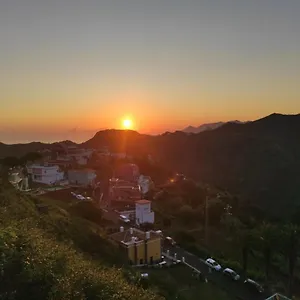 https://casa-las-montanas-de-anaga.in-canary-islands.com